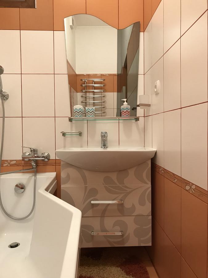 Large Apartment In The City Center Μουκάτσεβο Εξωτερικό φωτογραφία